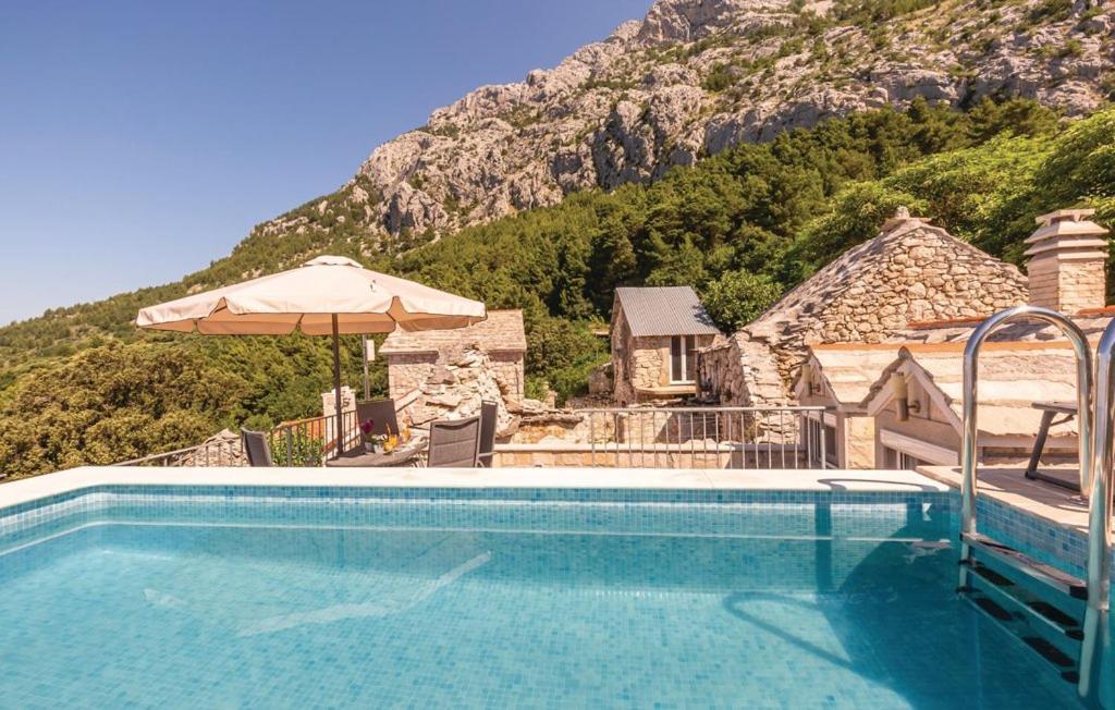 Villa Kristina - Ferienhaus Baska Voda - Topici, Private Outdoor Swimmingpool, Wifi Exterior photo